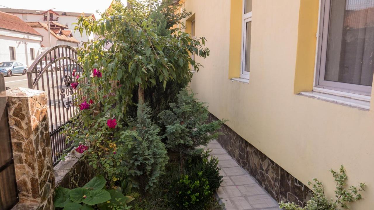 Casa Horea Deva Eksteriør bilde